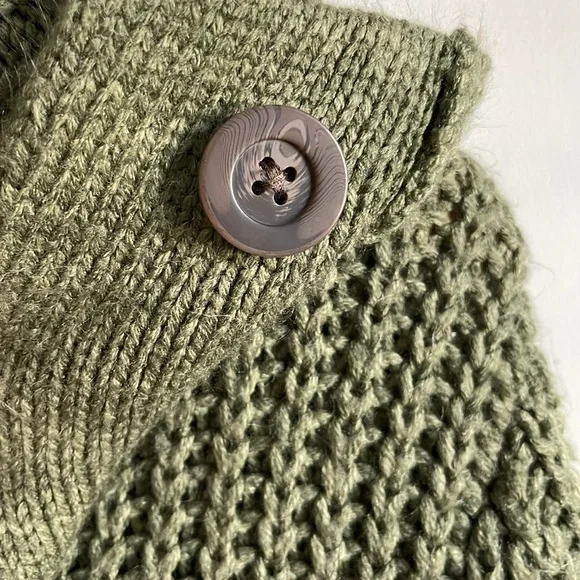 •| mossimo chunky knit cardigan - Picture 7 of 11